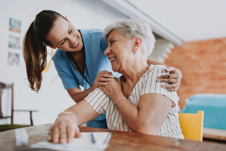 Accompagner les personnes atteinte de la maladie d'Alzheimer Ehpad Le Cosor TOULON